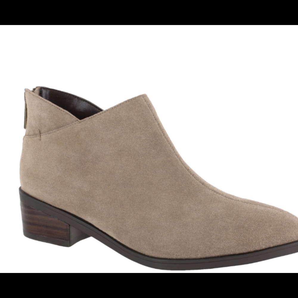 Bella Vita Comfort Booties - Haven - 8 Narrow - NEW!